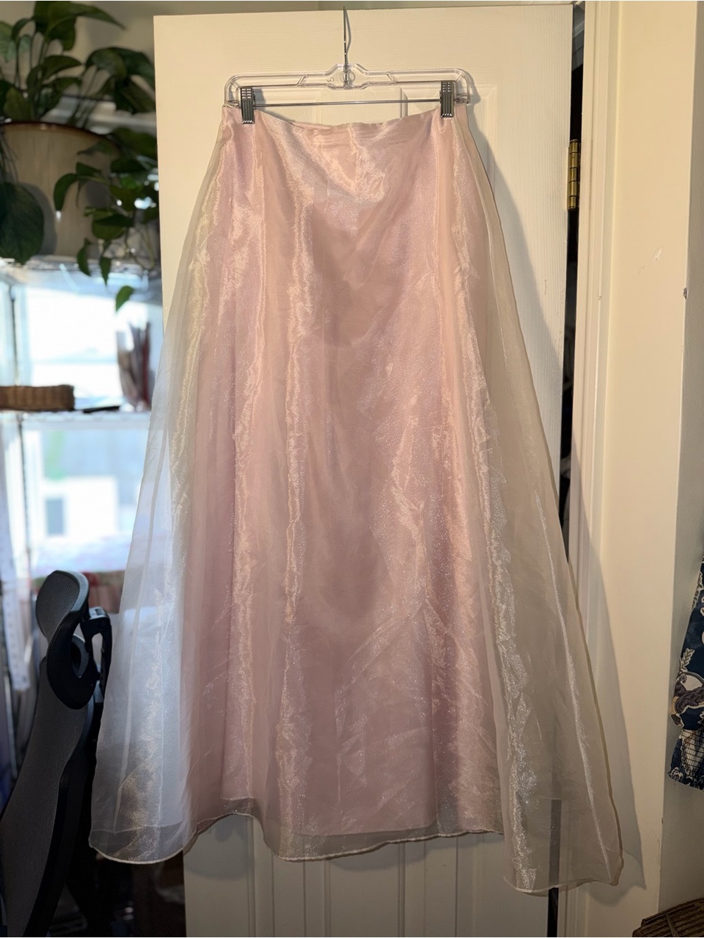 Cache Shimmer Maxi Skirt. Sheer Overlay A-Line Skirt in Light Pink 9/10